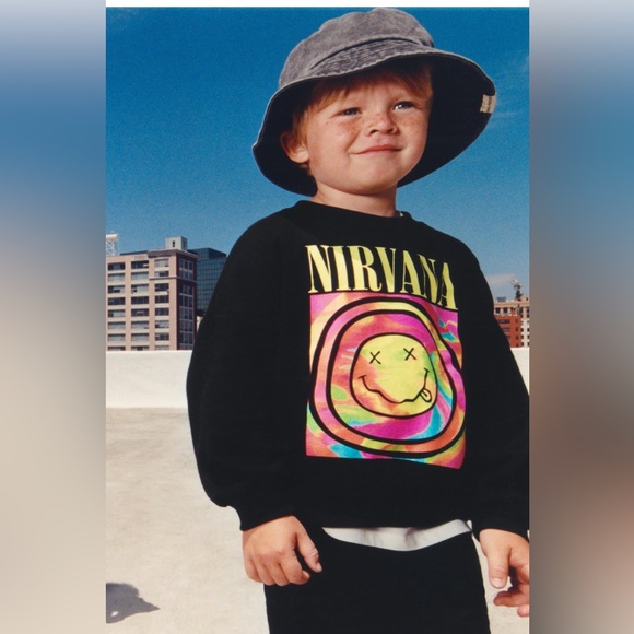 Zara NIRVANA ® PLUSH SWEATSHIRT AND PANTS MATCHING SET - Picture 2 of 3